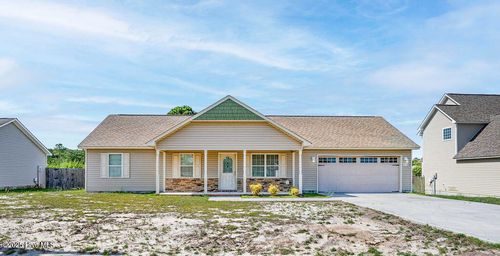 213 Lockwood Ct, Hubert, NC, 28539-4658 | Card Image