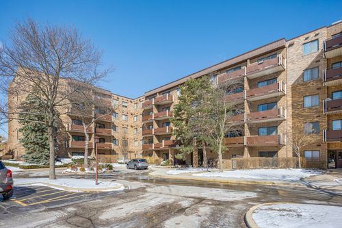 117-720 Wellington Ave, Elk Grove Village, IL, 60007-3343 | Card Image