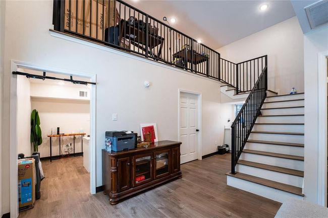 9305 Emnora Ln, House other with 2 bedrooms, 2 bathrooms and 1 parking in Houston TX | Image 36
