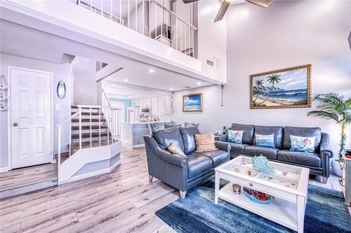 38-6009 E Summit Ct, Anaheim, CA, 92807-4771 | Card Image