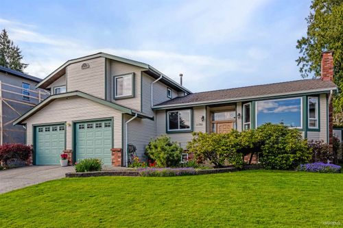 11761 Cascade Dr, Delta, BC, V4E3C3 | Card Image