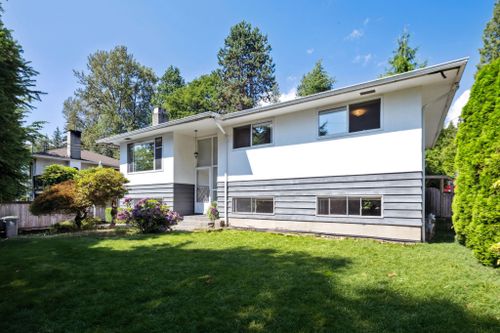 1498 Doran Rd, North Vancouver, BC, V7K1N2 | Card Image