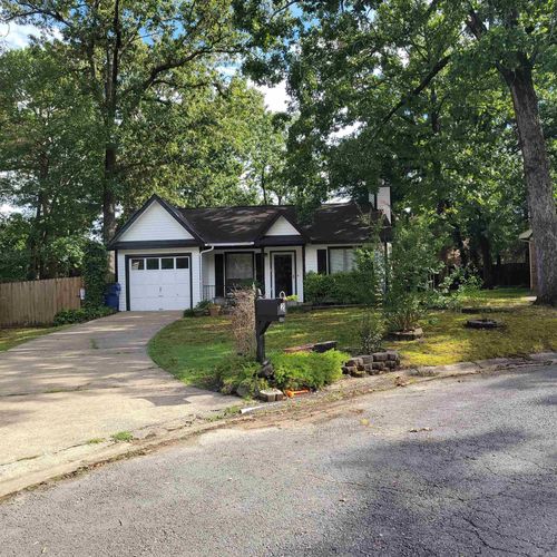 2 Oak Forest Cove, Maumelle, AR, 72113 | Card Image
