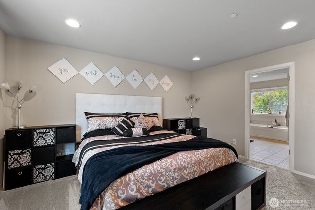 Primary bedroom with... | Image 12