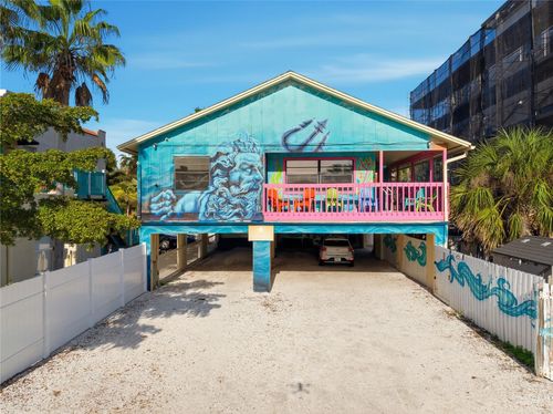 527 Beach Rd, Sarasota, FL, 34242-1946 | Card Image