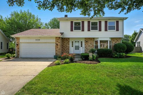 1113 Lockwood Dr, Buffalo Grove, IL, 60089-1182 | Card Image