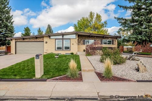 848 Western Hills Blvd, Cheyenne, WY, 82009 | Card Image