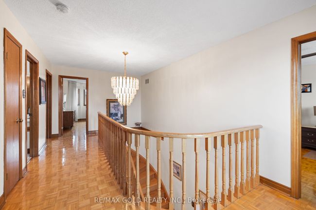 74 Belview Ave, House other with 5 bedrooms, 4 bathrooms and 4 parking in Woodbridge ON | Image 24