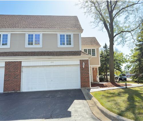 694-694 Monroe Dr, Lindenhurst, IL, 60046-7854 | Card Image
