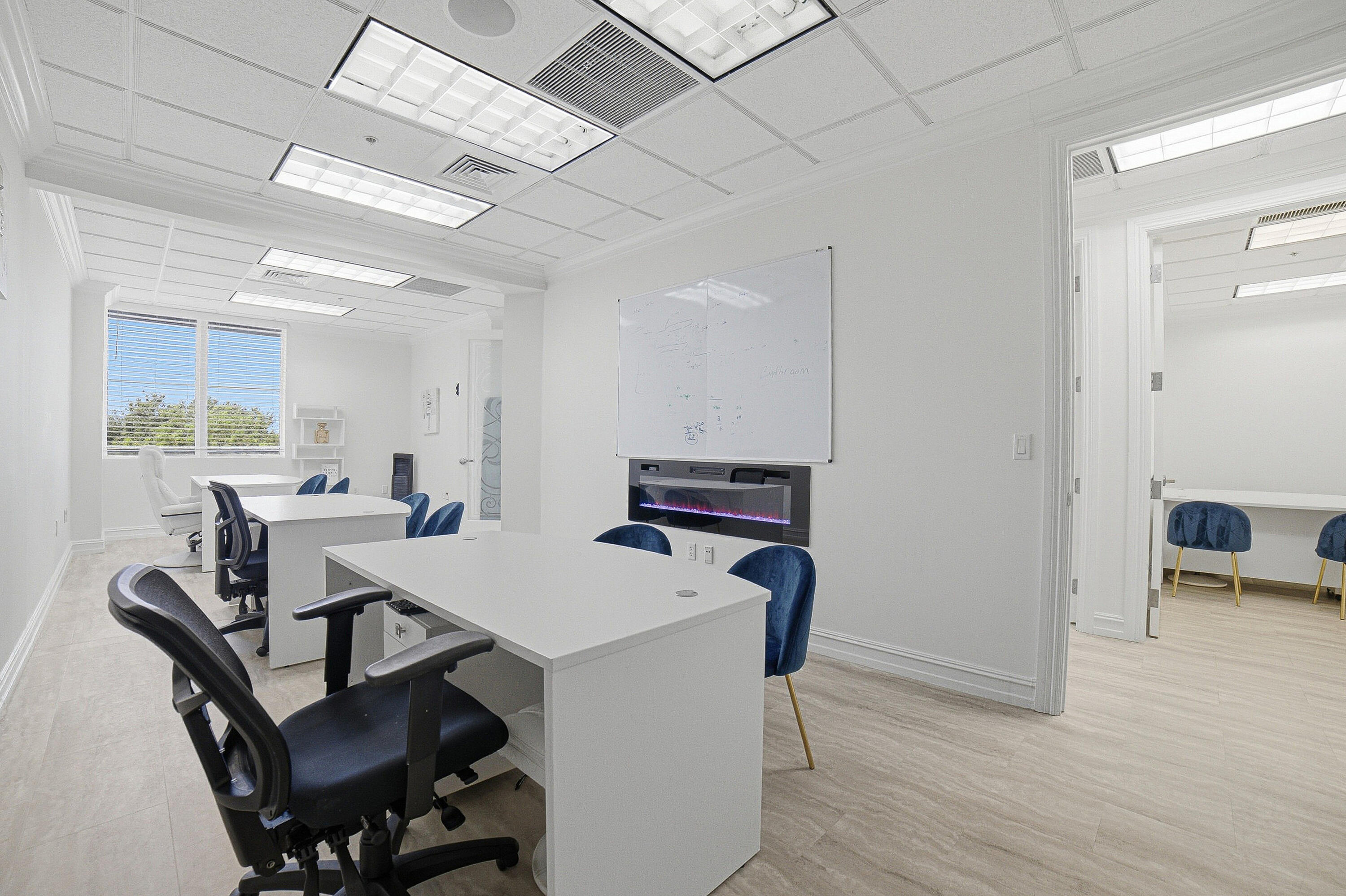 Commercial Lease in Boynton Beach 5