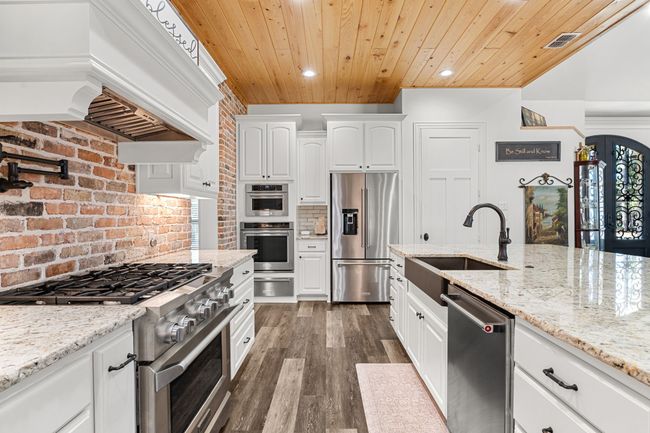14663 Jade Forest Trl, House other with 3 bedrooms, 3 bathrooms and null parking in Tyler TX | Image 11