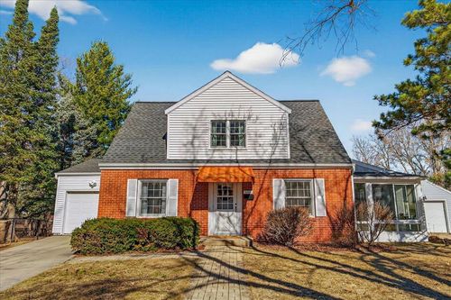 3534 Heather Crest, MADISON, WI, 53705 | Card Image