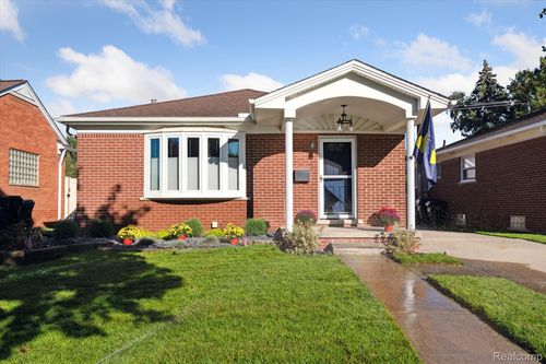 10019 Reeck Rd, Allen Park, MI, 48101-1358 | Card Image