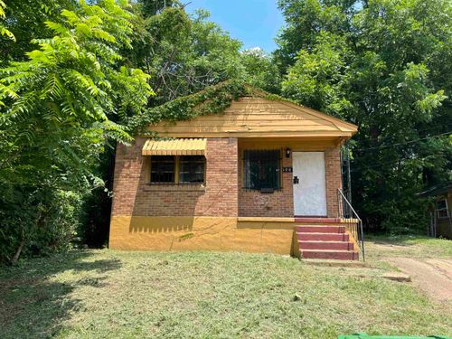 100 Silverage Ave, Memphis, TN, 38109-1824 | Card Image