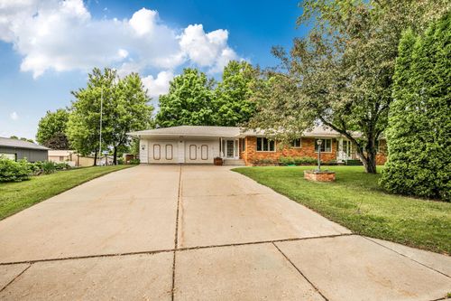 331 Prairie Street, Holdingford, MN, 56340 | Card Image