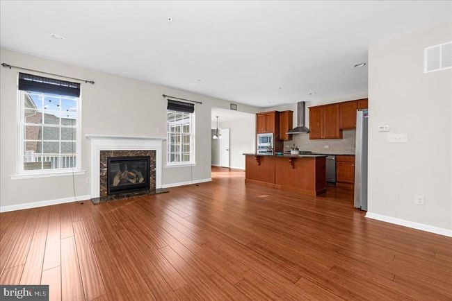 142 Spring Oak Dr, Townhouse with 4 bedrooms, 3 bathrooms and null parking in MALVERN PA | Image 4