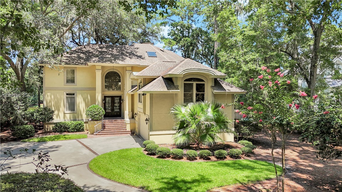 Clarendon Ln, Hilton Head Island, SC 29928