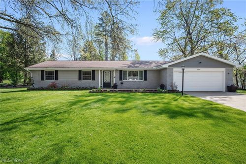 7819 Glenn Allen Dr, Sagamore Hills, OH, 44067-2931 | Card Image