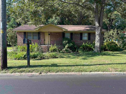 820 Drayton St, Newberry, SC, 29108-3723 | Card Image