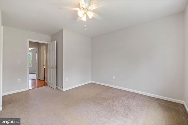 5722 Pond View Ln, House other with 4 bedrooms, 4 bathrooms and null parking in Broad Run VA | Image 46