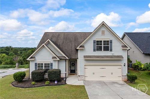 670 Massey St, Winder, GA, 30680-5642 | Card Image