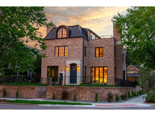888 S Franklin St, Denver, CO, 80209-4506 | Card Image