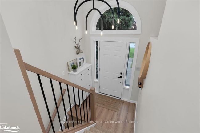 104 Leo Blvd, House other with 5 bedrooms, 1 bathrooms and 4 parking in Wasaga Beach ON | Image 5