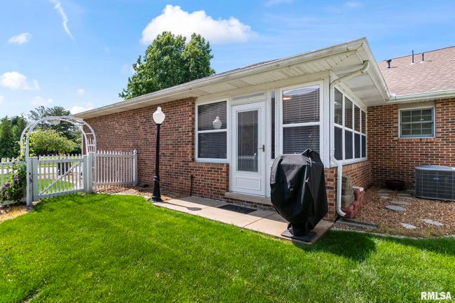 5021 Wildcat Run, House other with 2 bedrooms, 3 bathrooms and null parking in Springfield IL | Image 32