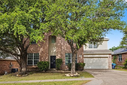 8401 Tribute Ln, Fort Worth, TX, 76131-5305 | Card Image
