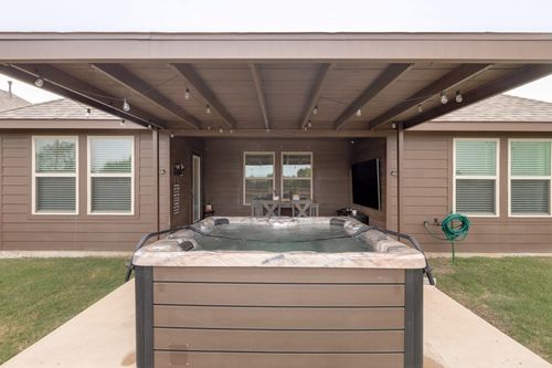 1009 Branding Iron Ln, Princeton, TX, 75407-1137 | Card Image