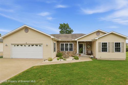 420 Callahan Drive, Jermyn, PA, 18433 | Card Image