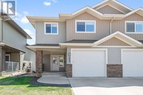 255 Cedar Sq, Blackfalds, AB, T4M0A1 | Card Image