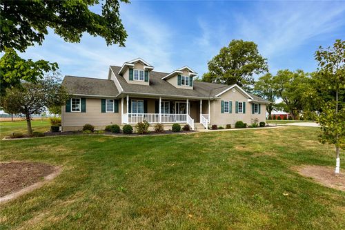 1933 N 200th Street, Mason, IL, 62443 | Card Image