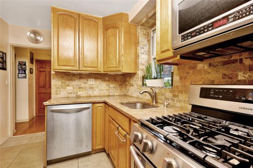 apt-9h-97 63rd Rd, Rego Park, NY, 11374-1622 | Card Image