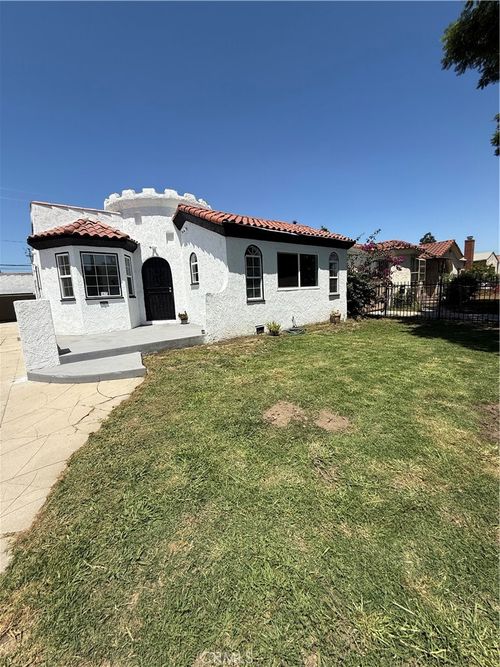 1415 N Spring Ave, Compton, CA, 90221-1444 | Card Image