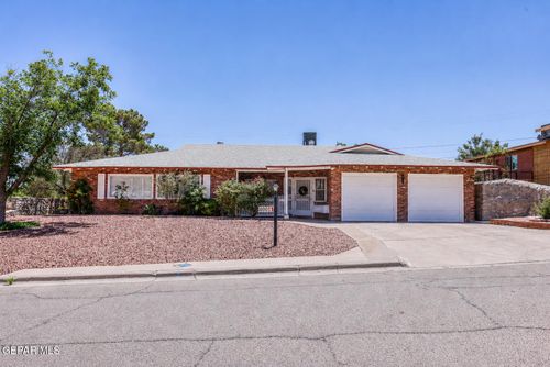 4001 Las Vegas Dr, El Paso, TX, 79902-1365 | Card Image