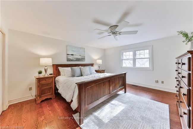 2230 All Saints Cres, House other with 4 bedrooms, 3 bathrooms and 4 parking in Oakville ON | Image 24