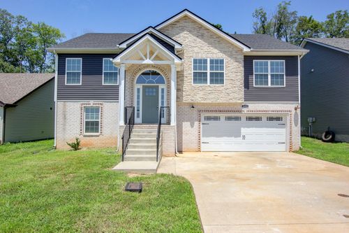 1121 Cardinal Creek Dr, Clarksville, TN, 37040-2350 | Card Image