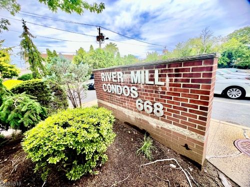 8-666 Mill St, Belleville, NJ, 07109-1341 | Card Image