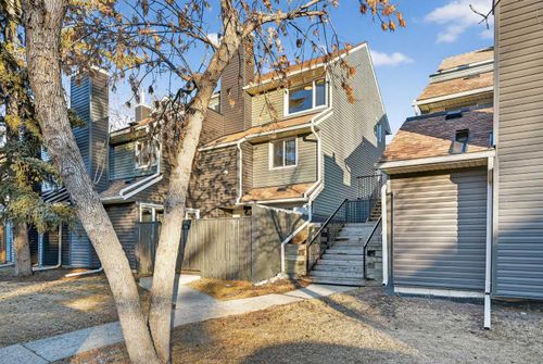 211-25 Glamis Green Sw, Calgary, AB, T3E6T9 | Card Image
