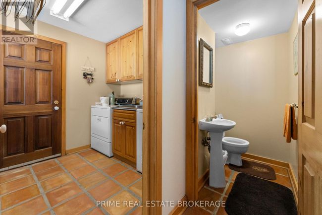 72797 Ravine Dr, House other with 7 bedrooms, 5 bathrooms and 22 parking in Zurich ON | Image 38