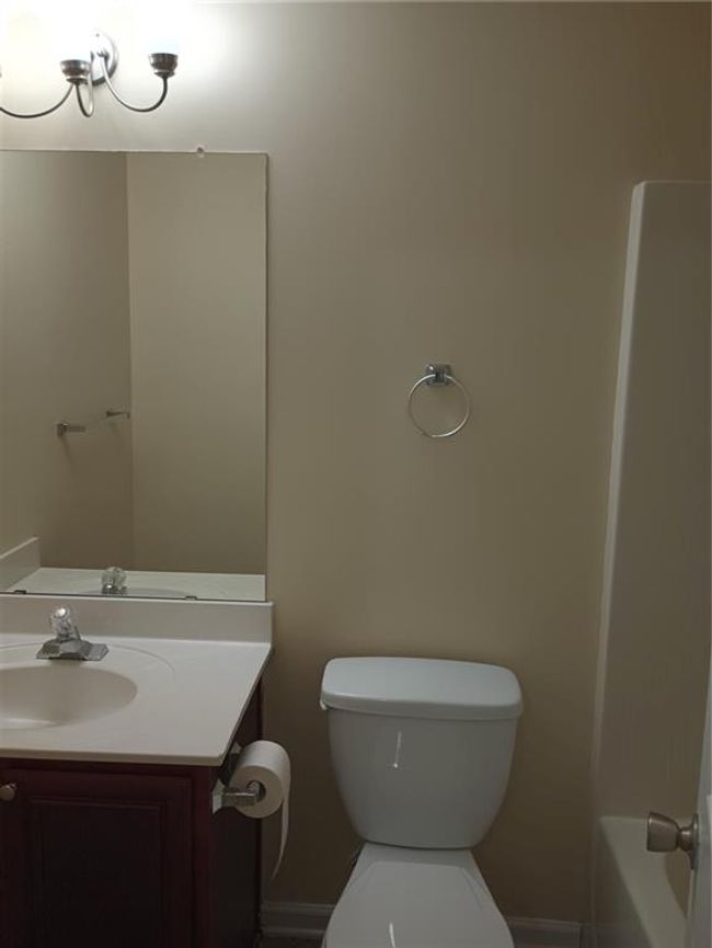 6398 Shadow Sq, Townhouse with 3 bedrooms, 4 bathrooms and 2 parking in Lithonia GA | Image 23