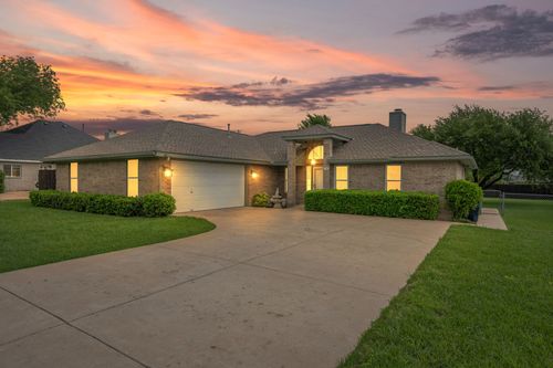 1816 Emerald Isle Drive, Leander, TX, 78641 | Card Image