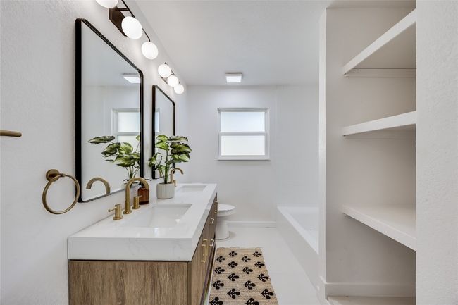 11704 Indianhead Dr, House other with 3 bedrooms, 2 bathrooms and 4 parking in Austin TX | Image 28