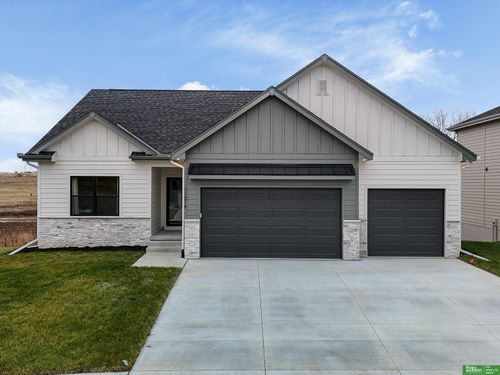 11016 S 218th St, Gretna, NE, 68028-5121 | Card Image