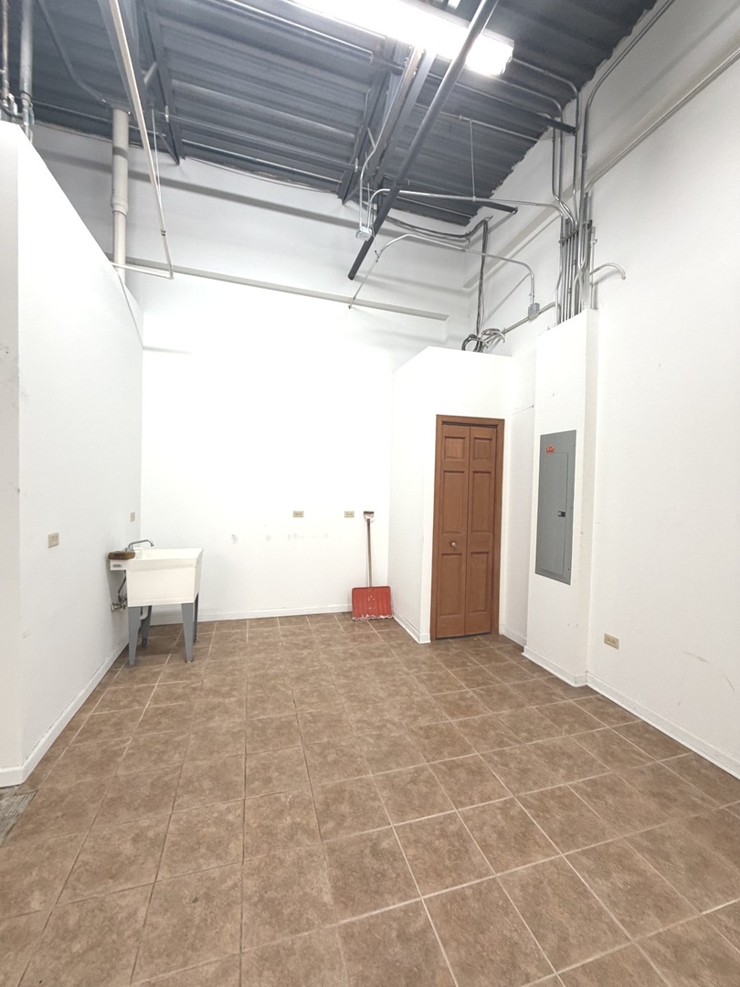 Commercial Lease in St. Charles