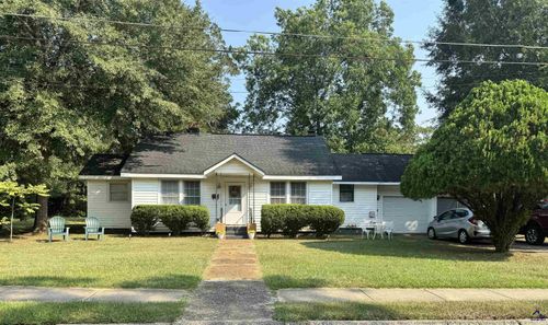 304 Peachtree St, Fort Valley, GA, 31030-4925 | Card Image