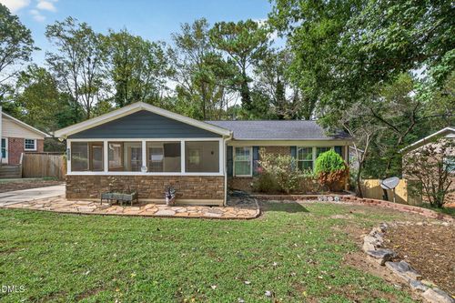 6025 Bellow St, Raleigh, NC, 27609-3615 | Card Image