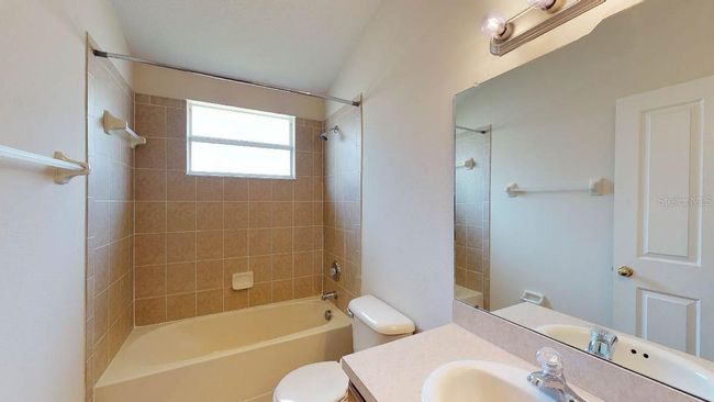 6328 Bridgecrest Dr, House other with 4 bedrooms, 2 bathrooms and null parking in LITHIA FL | Image 12