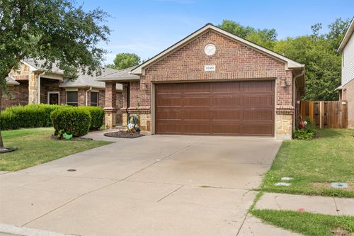 5049 Britton Ridge Ln, Fort Worth, TX, 76179-4294 | Card Image